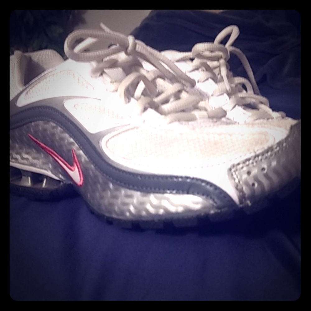 Running shoes